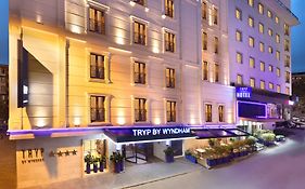Tryp By Wyndham Istanbul Sisli Hotel